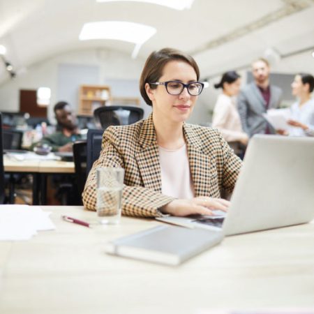 শেয়ার্ড কো-ওয়ার্কিং অফিস